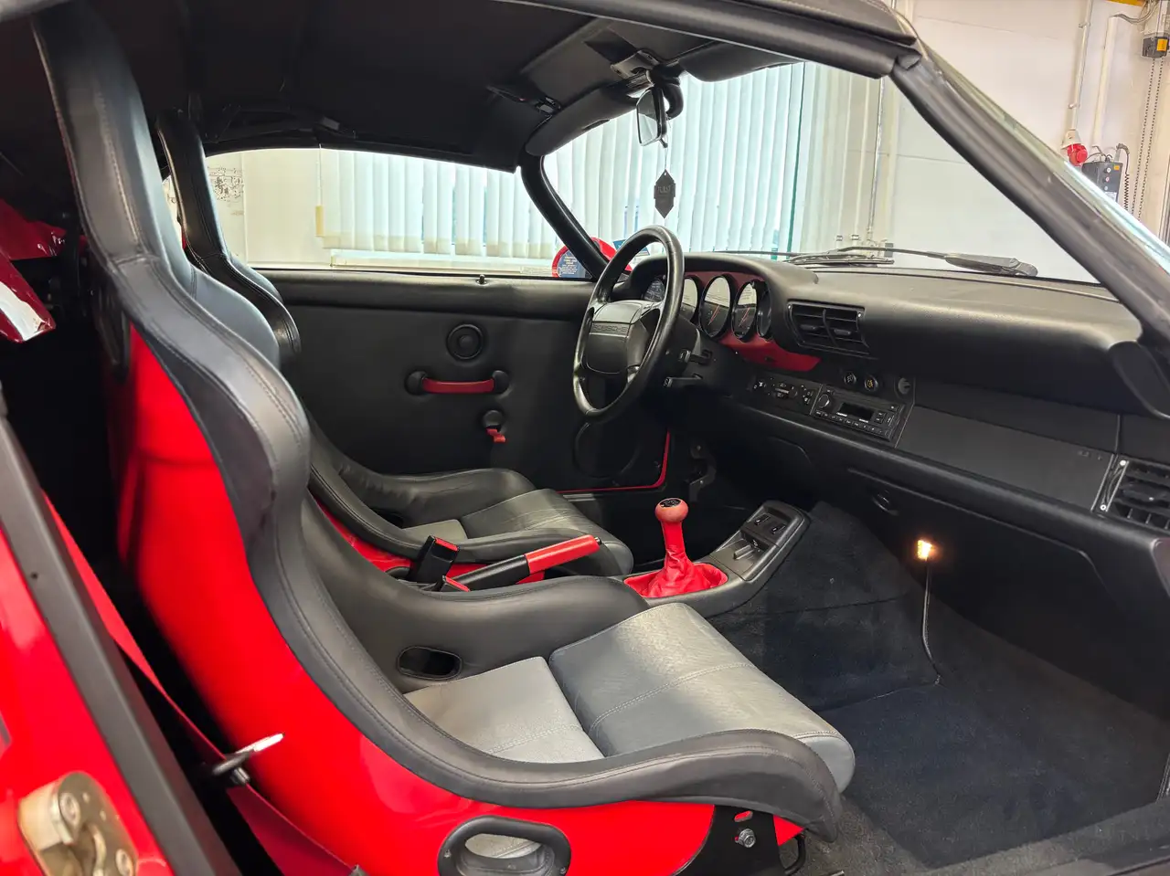 Porsche 964 911 Carrera 2 Cabriolet Speedster RS Ausstattung, foto 6