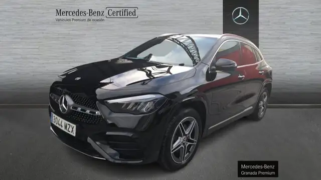 Mercedes-Benz GLA 250 -CLASS E