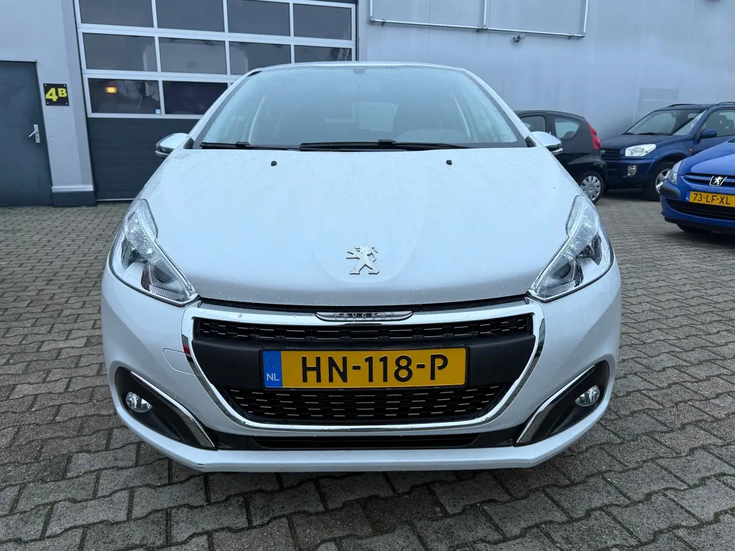 Peugeot 208 1.2 Urban Soul 2016 Parelmoer Wit 66.000 KM Weiß - 2