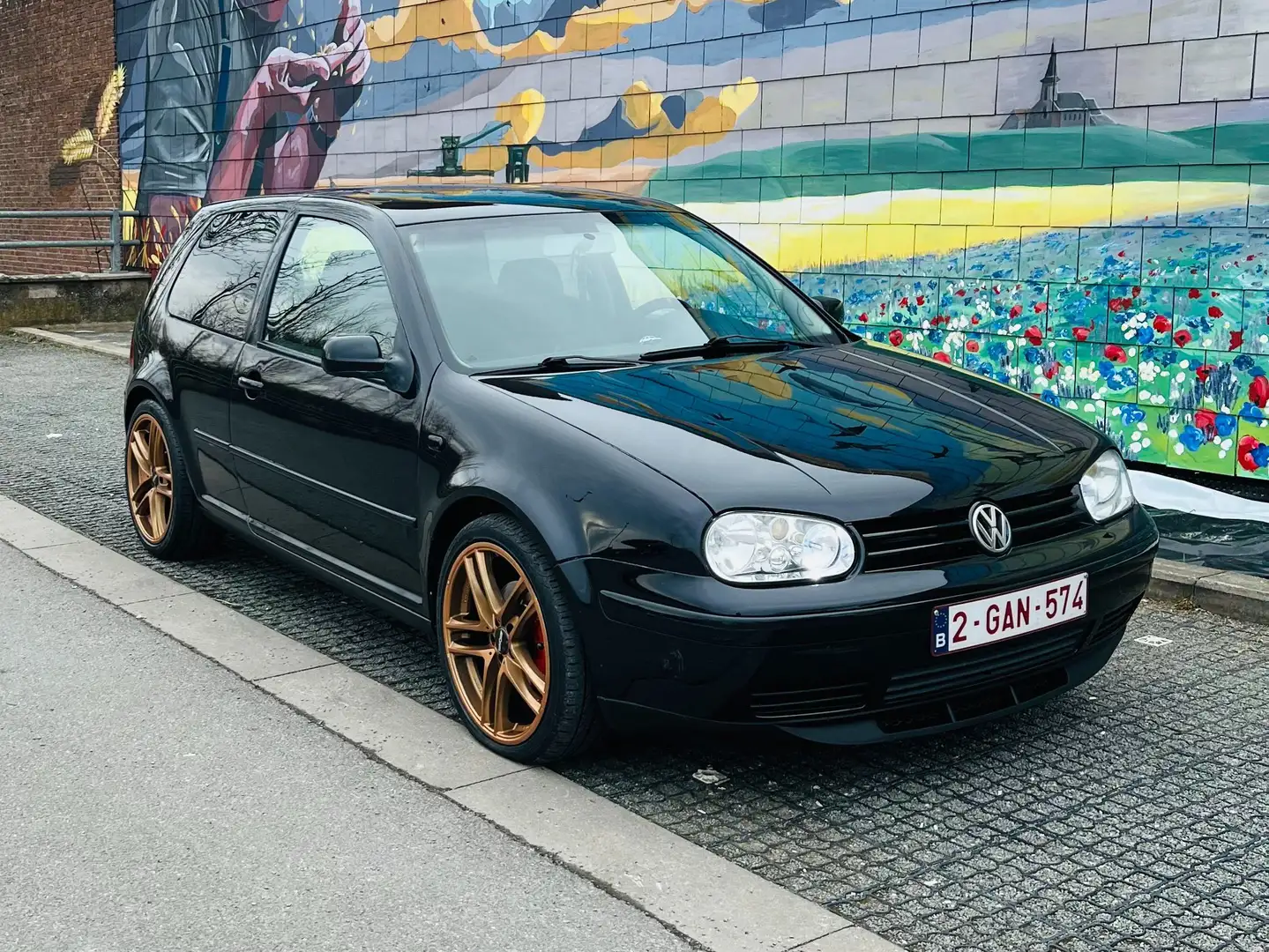 Volkswagen Golf 1.8T 20V Noir - 2