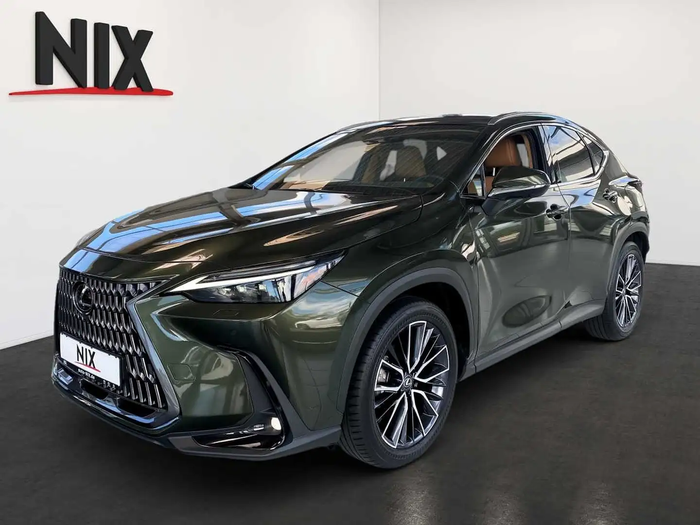 Lexus NX 350h 2.5 Hybrid 4x4 Luxury Line PANO HUD Braun - 1
