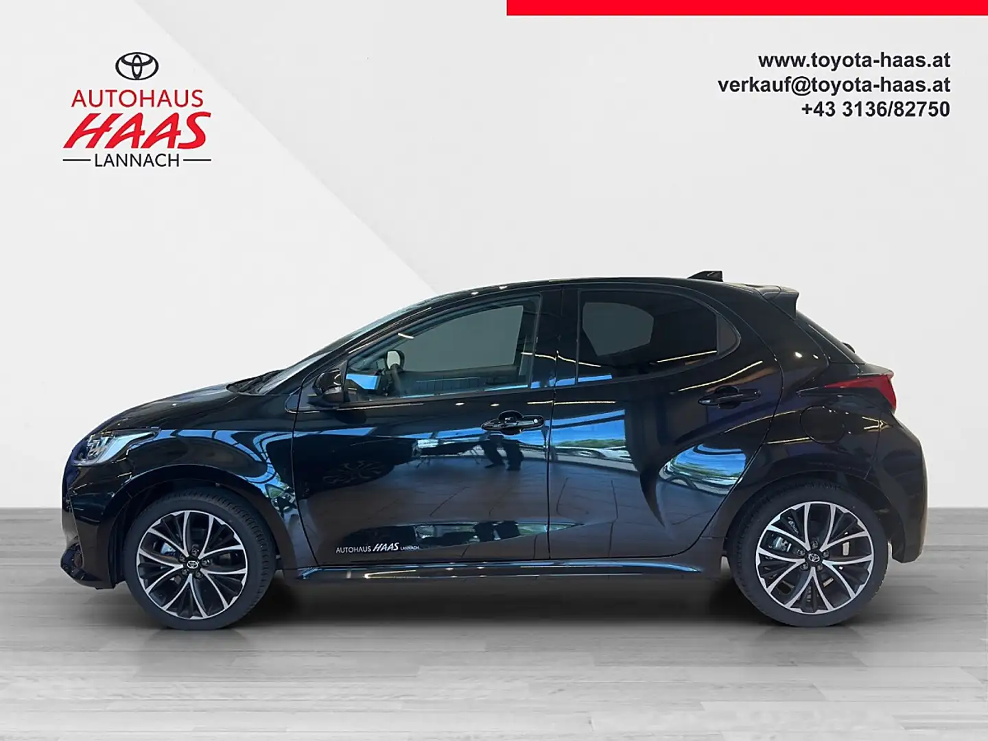 Toyota Yaris 1,5 VVT-i Hybrid Teamplayer Schwarz - 2