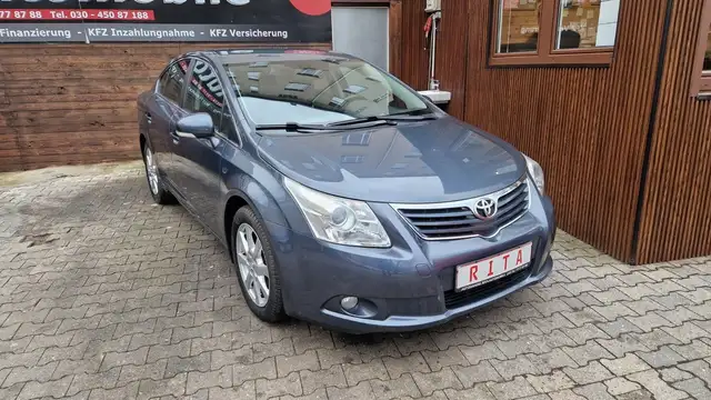 Toyota Avensis 1 Hand, Nichtraucher, Tempomat