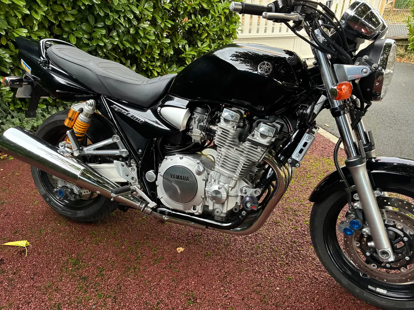 Yamaha XJR 1300 Noir - 2