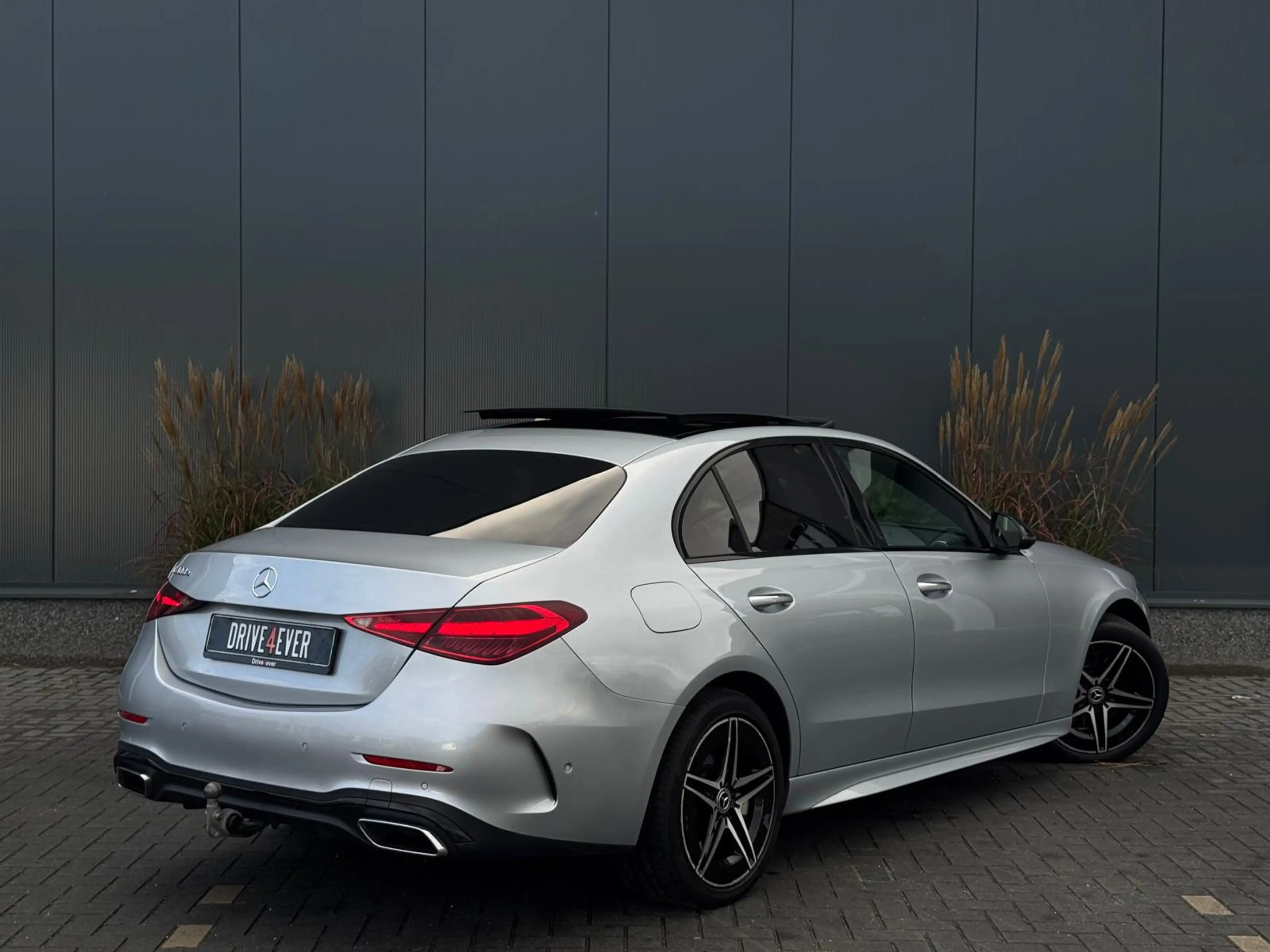 Mercedes-Benz C 300 e AMG Line FULL PANO|HUD|CLIMATE|SPORTVELGEN|MM SE — photo 3