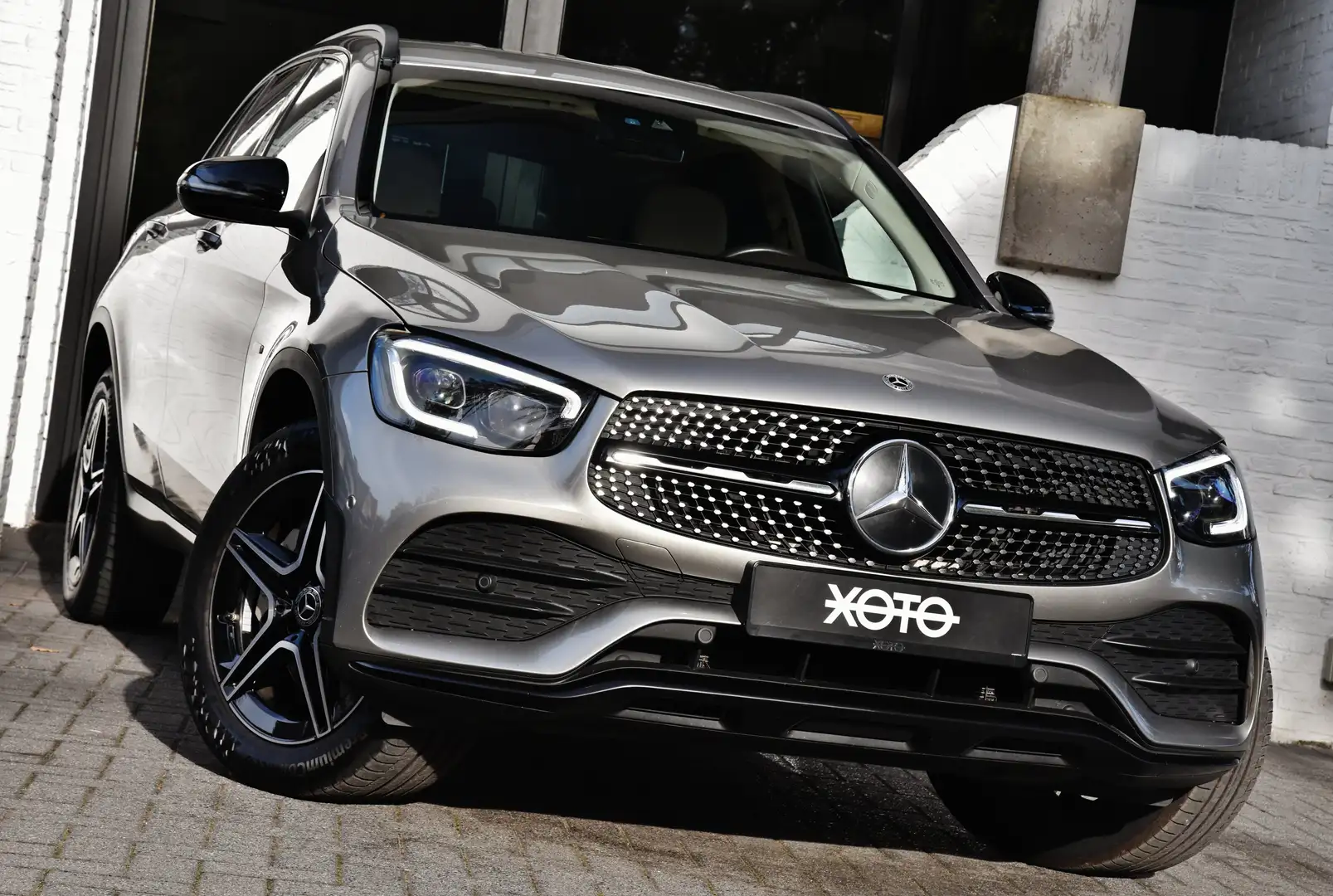 Mercedes-Benz GLC 300 DE 4MATIC 9G-TRONIC AMG LINE ***NP:€78.408,-*** - 2