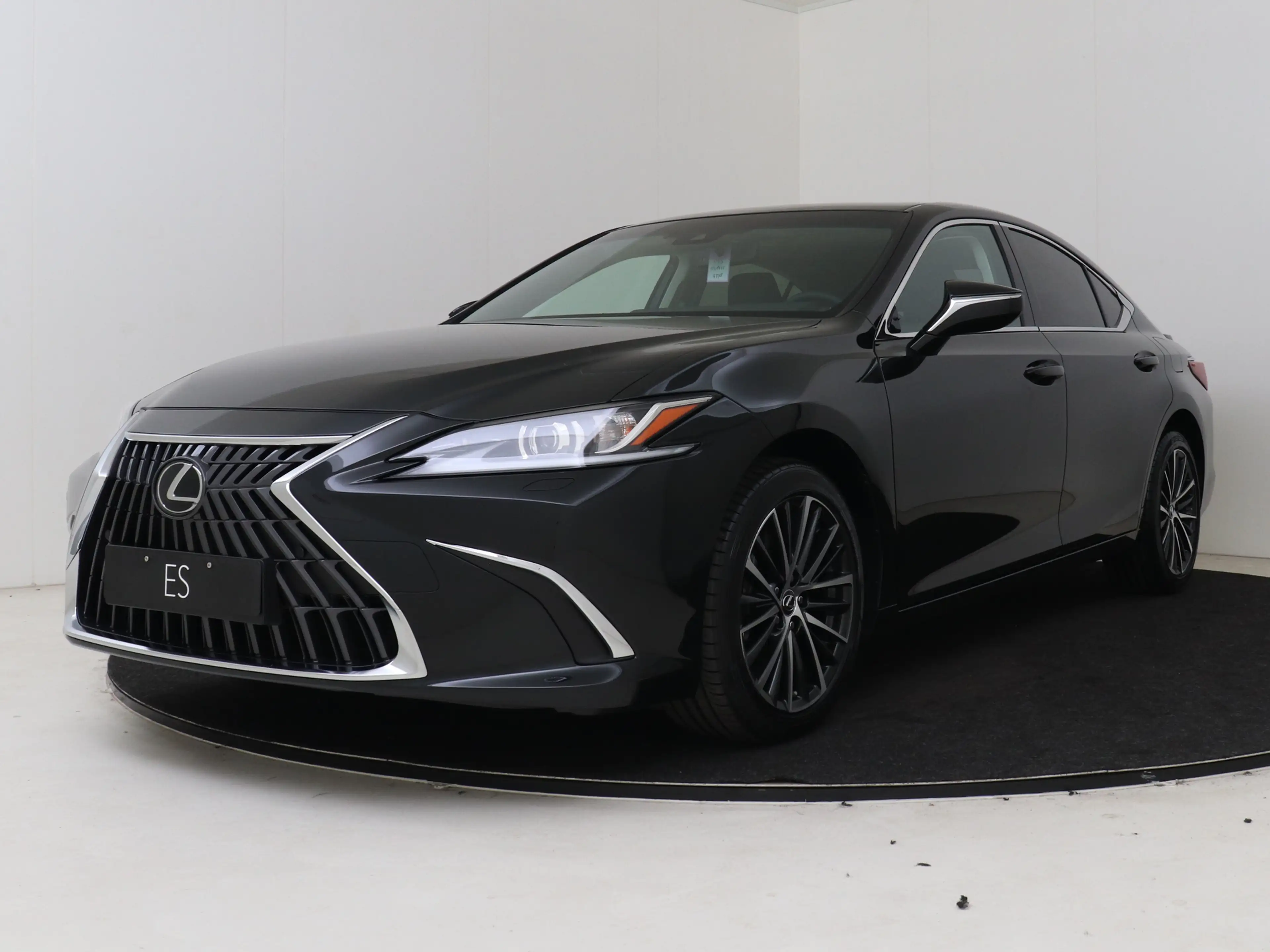 Lexus ES 300 300h 35th Edition | Lederen Bekleding | Sunroof | — photo 4