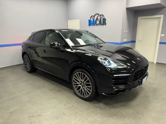 Porsche Cayenne Coupe 3.0 e-hybrid CHRONO-360-PASM-SPORT DESIGN