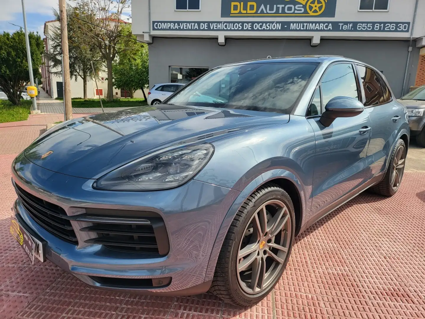 Porsche Cayenne S Aut. Blau - 1