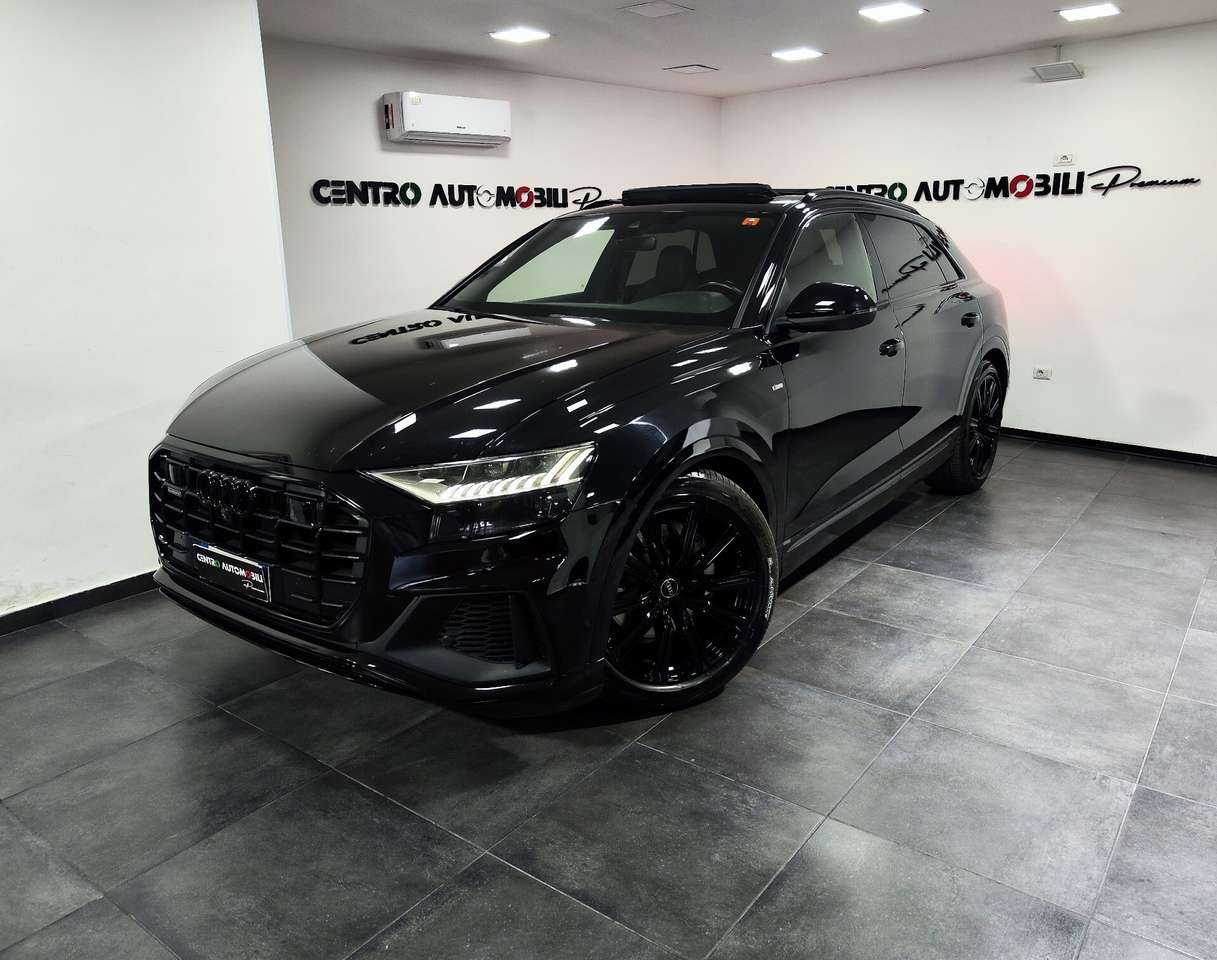 Audi Q8 Q8 50 TDI 286 CV quattro tiptronic Sport TETTO MAT
