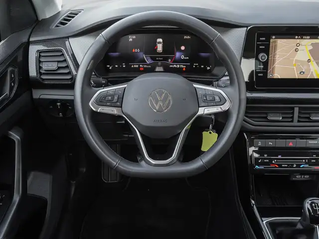Volkswagen T-Cross view 11