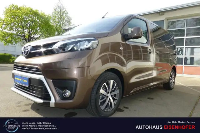 Toyota Proace Verso L1 Team Deutschland 2.0 D-4D D m. Navi, A...