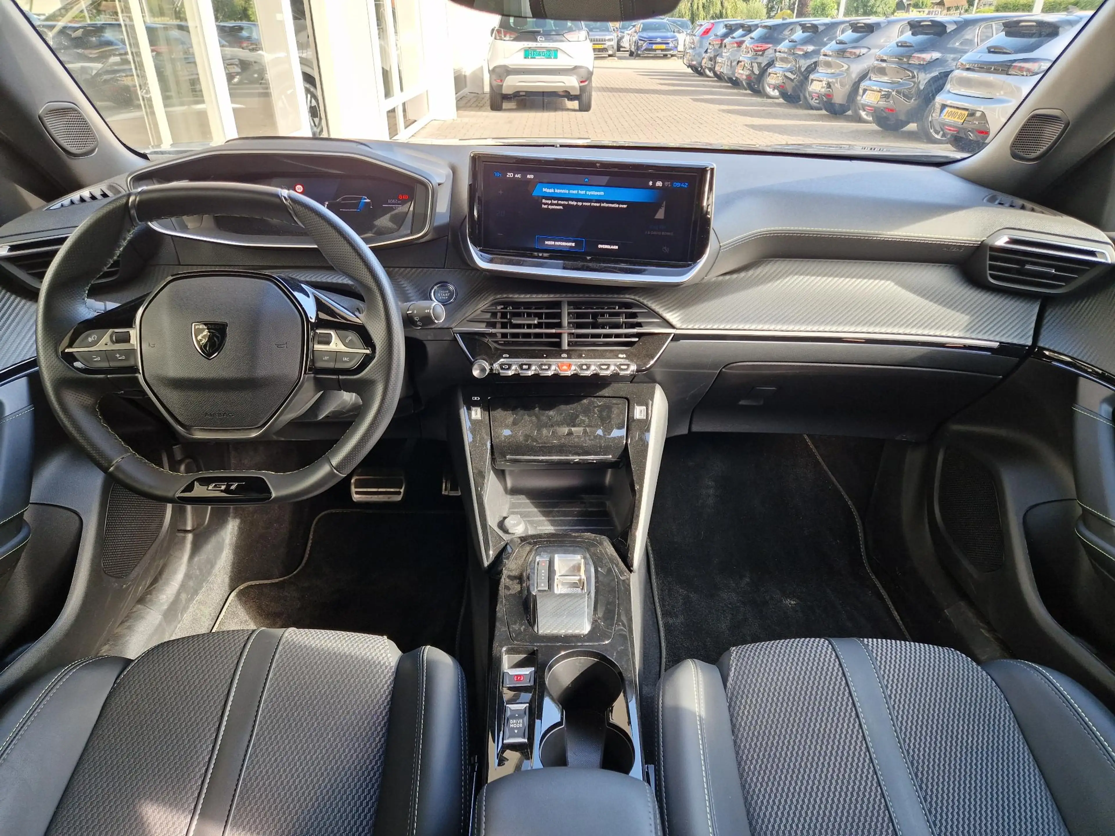 Peugeot e-2008 EV GT 50 kWh | Climate & Cruise Control | Achterui — photo 4