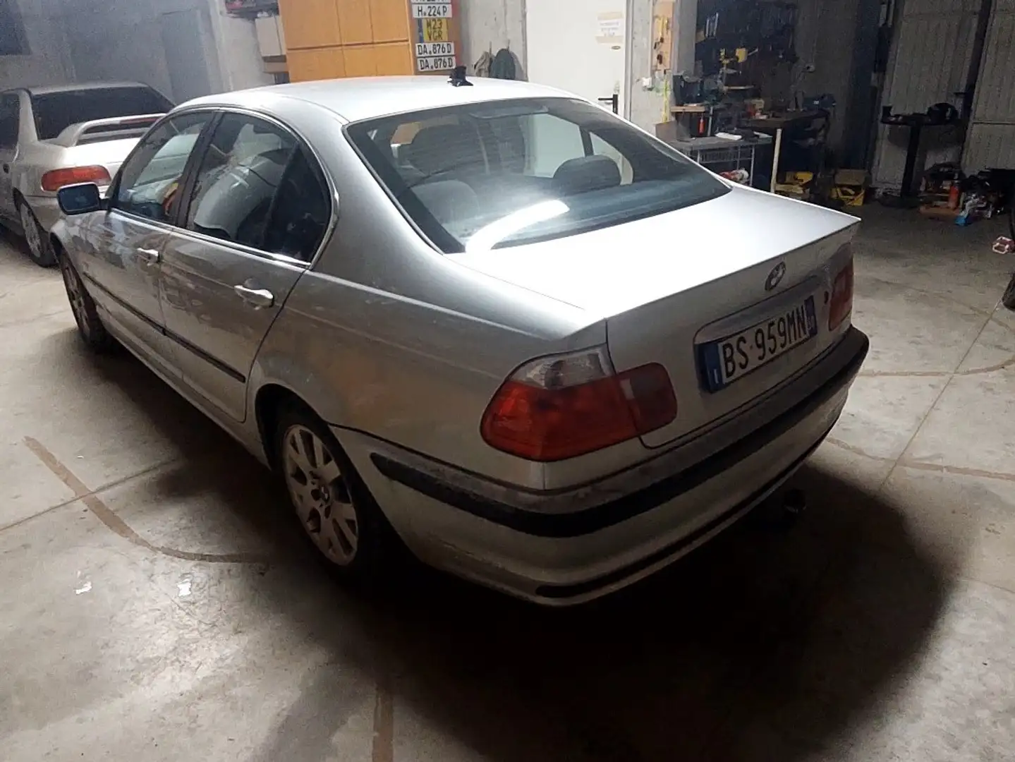 BMW 325 Serie 3 E46 Berlina 325xi Gris - 2