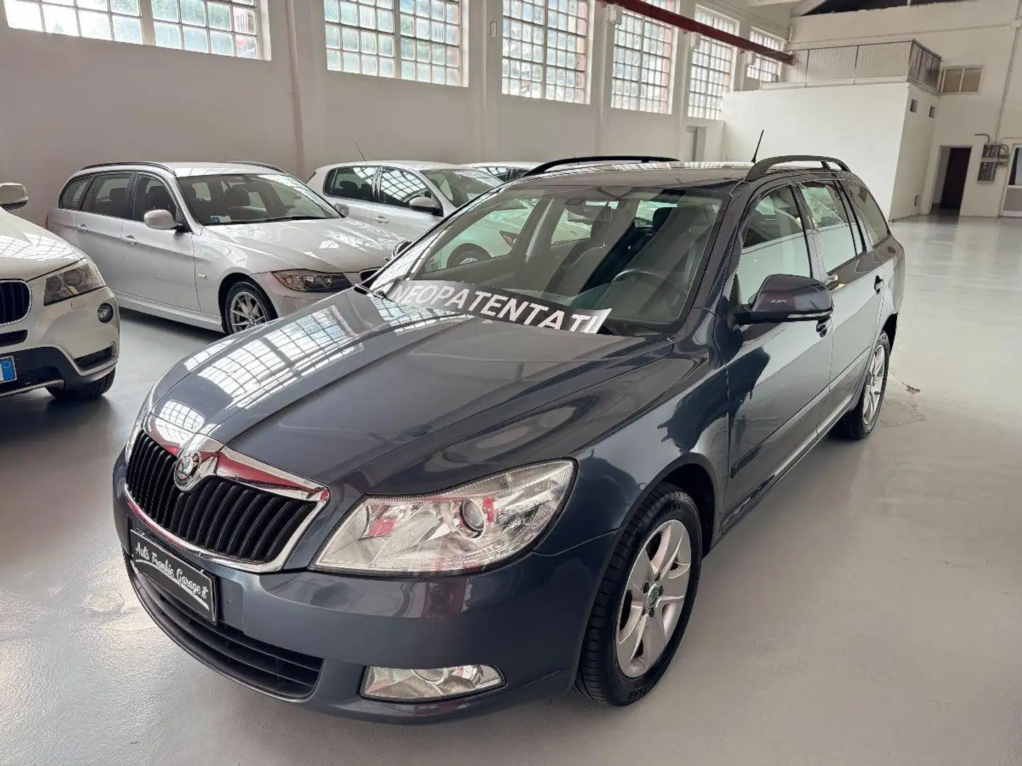 Skoda Octavia 1.6 TDI CR F.AP. Elegance Grigio - 1