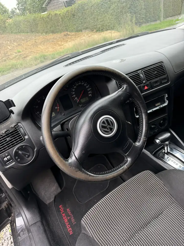 Volkswagen Golf 2.0i Highline, foto 6
