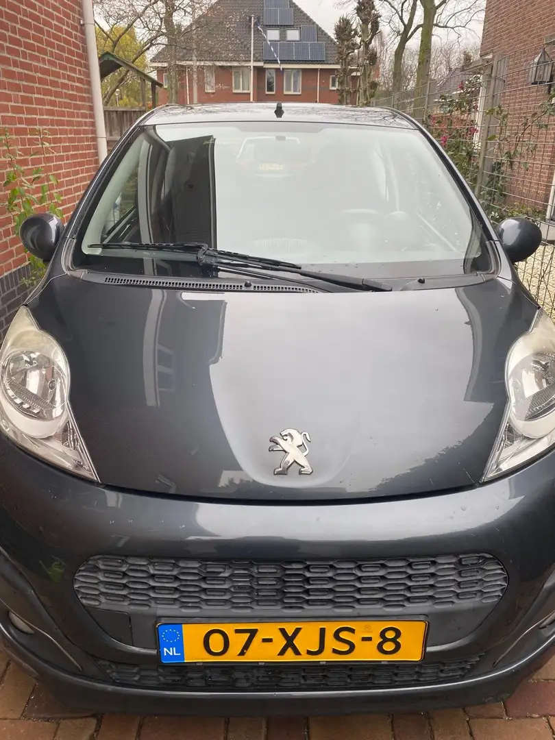 Peugeot 107 107 1.0 Active Grijs - 1