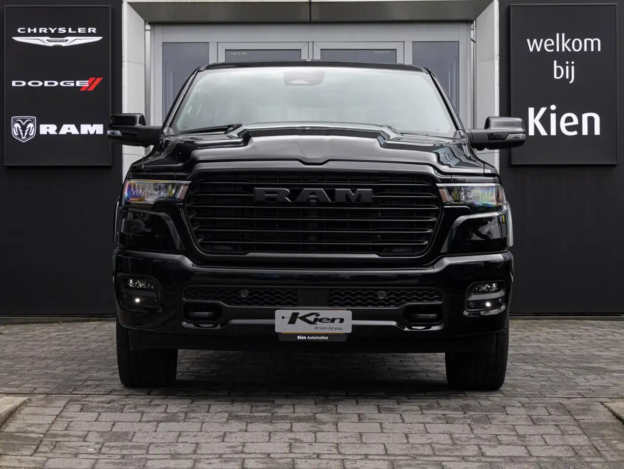 Dodge RAM 2024 — фото 10