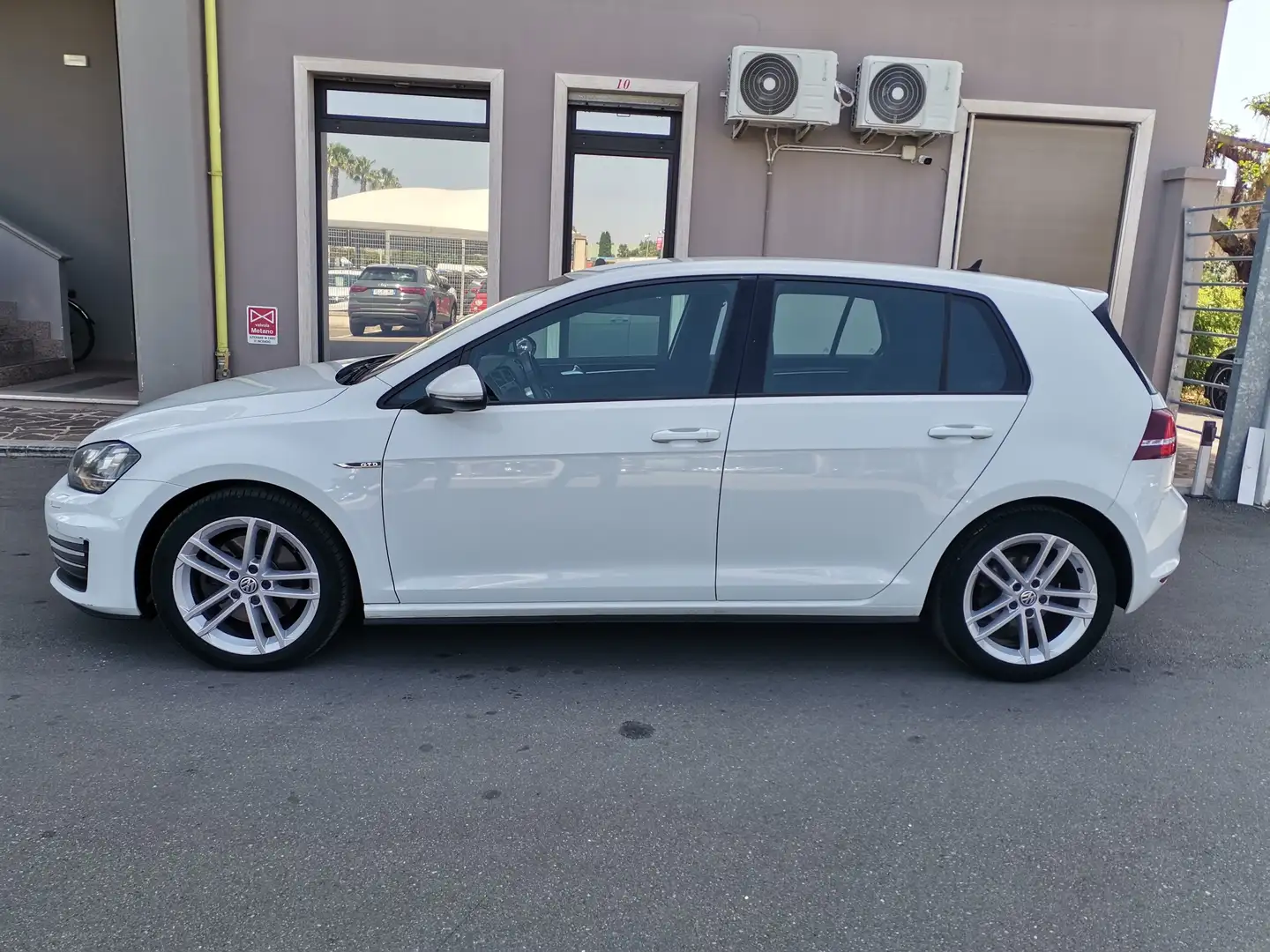 Volkswagen Golf 5p 2.0 tdi Gtd CAMBIO MANUALE Blanco - 2