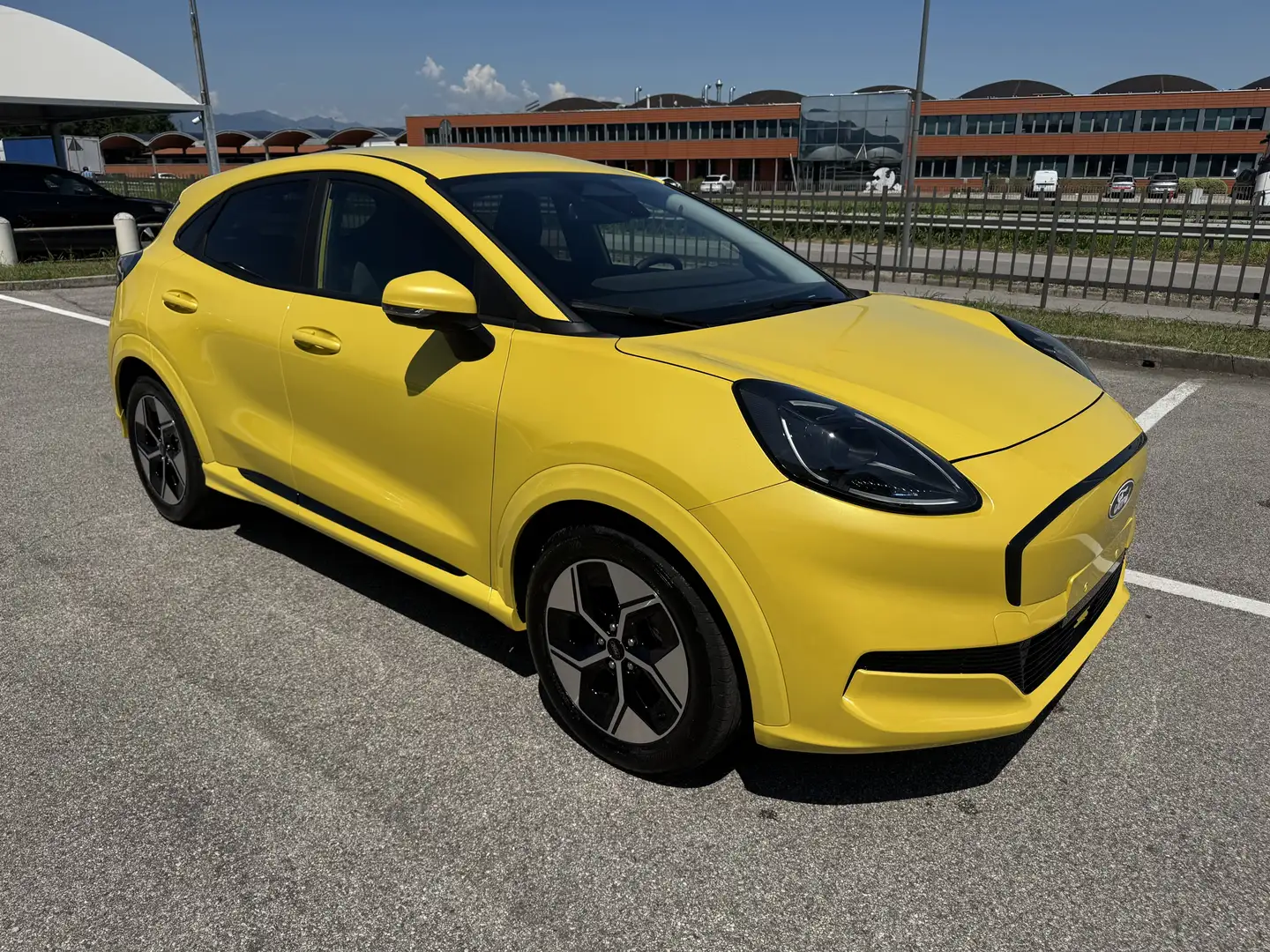 Ford Puma Gen-E 168CV Elettrica - NUOVA Jaune - 2