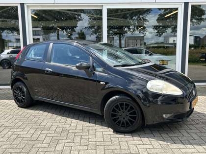 Fiat Grande Punto 1.4 Dynamic Cruise / Airco / LMV