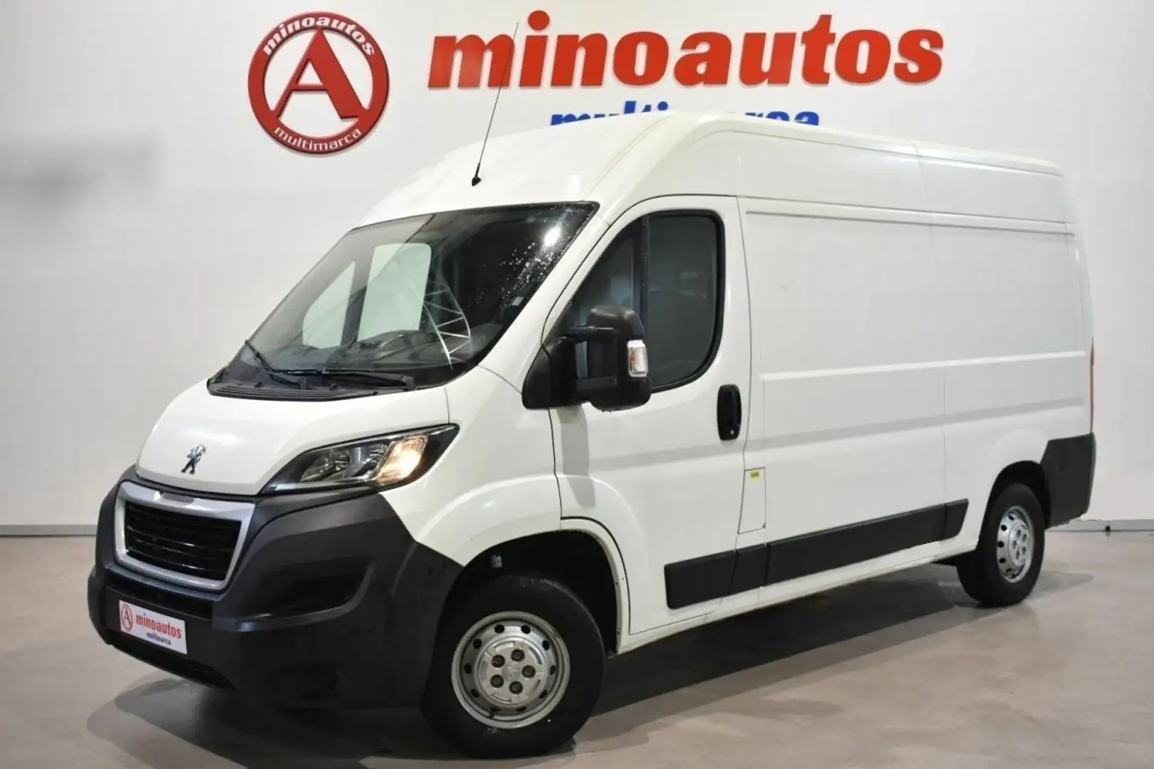 Peugeot Boxer Furgón 2.2BlueHDI 335 L3H2 Asphalt S&S 140 Blanco - 1