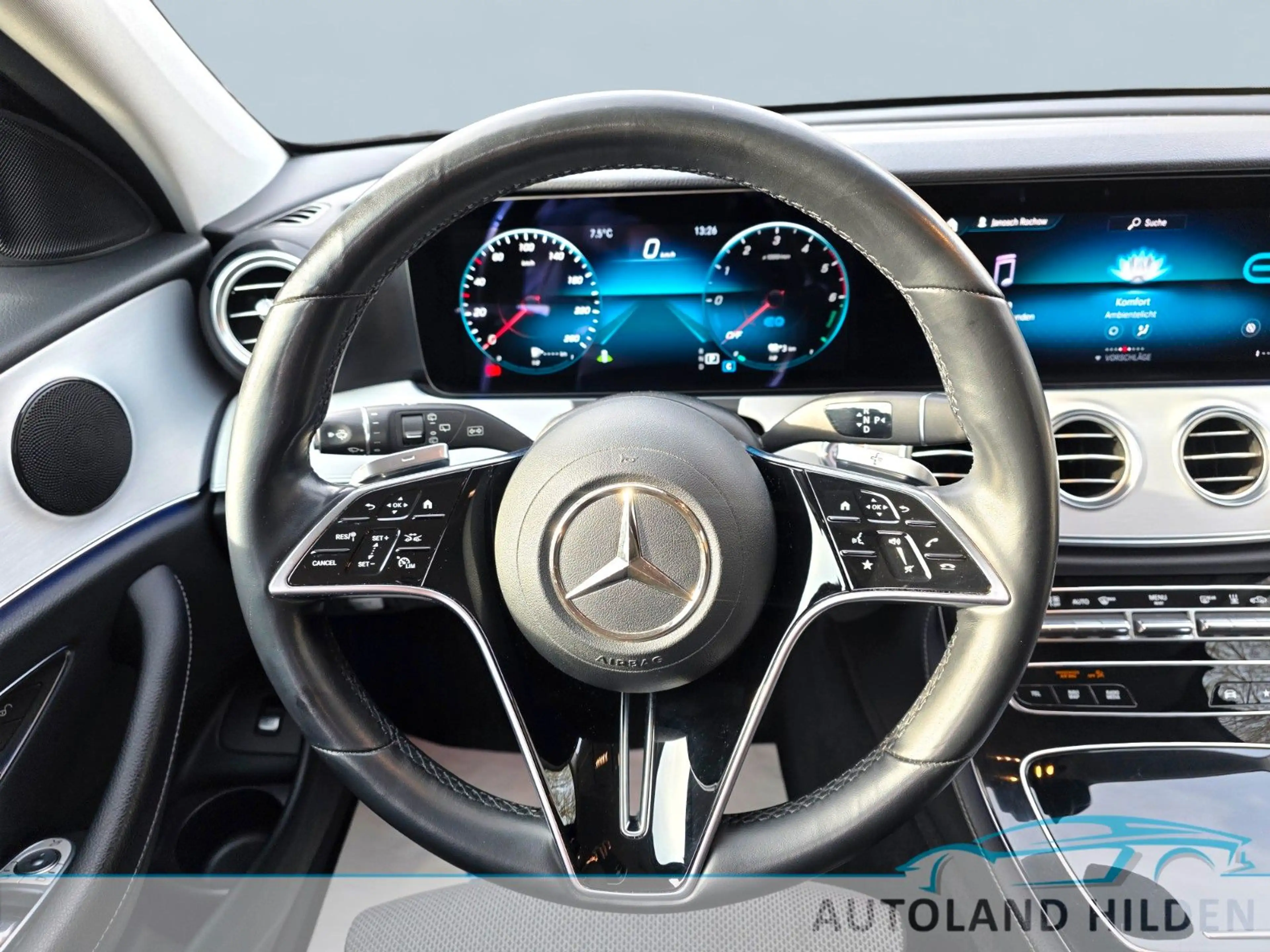 Mercedes-Benz E 300 T-Modell Plugin Hybrid Aut./Kamera/1 Hand — photo 14