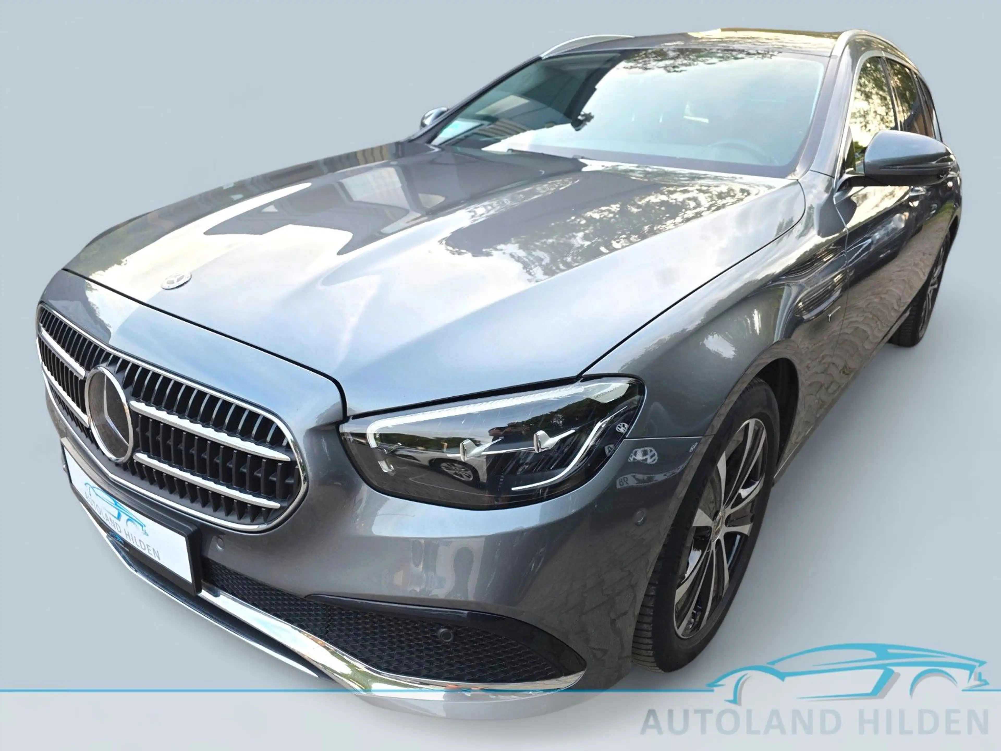 Mercedes-Benz E 300 T-Modell Plugin Hybrid Aut./Kamera/1 Hand — photo 3