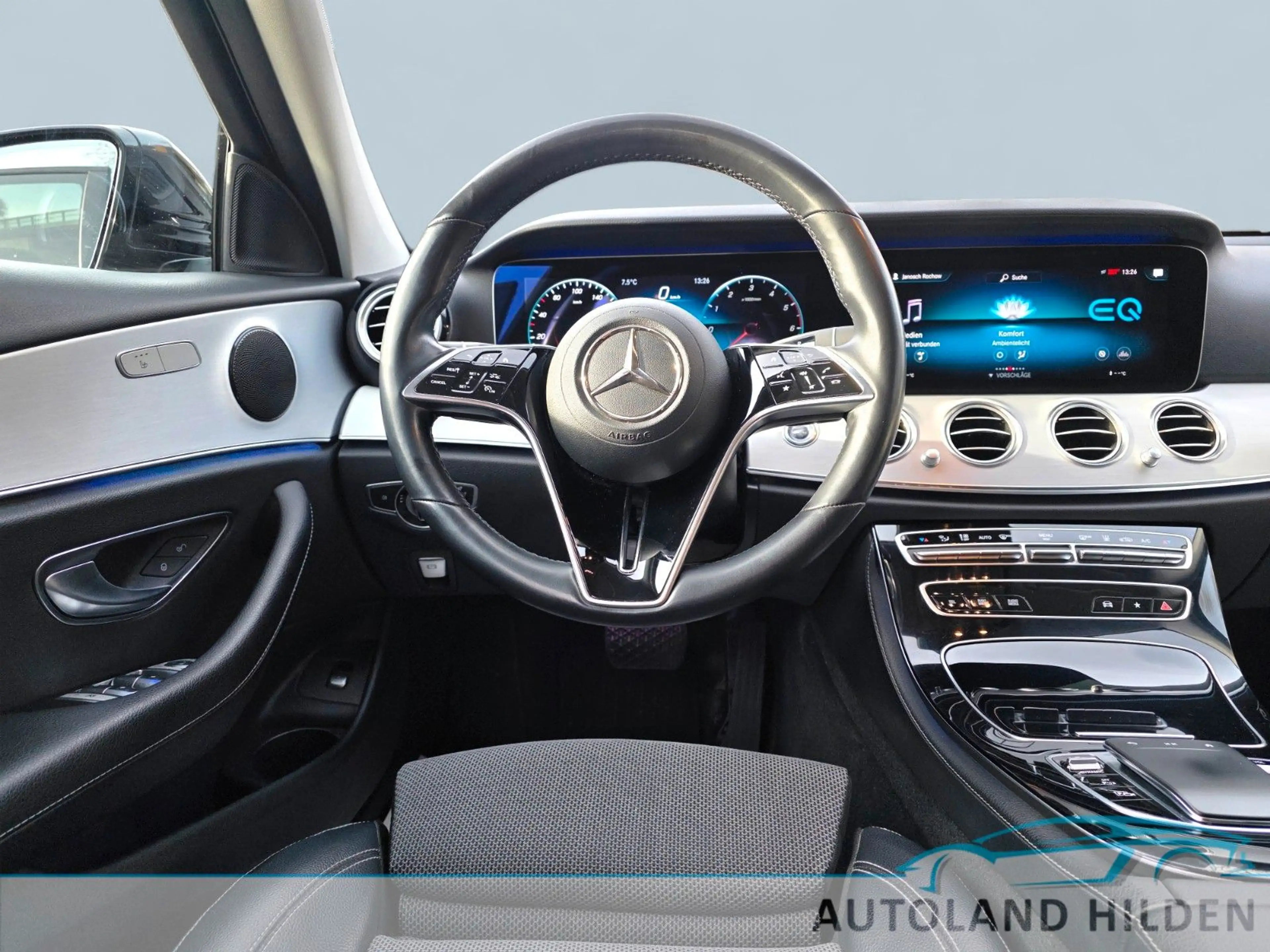 Mercedes-Benz E 300 T-Modell Plugin Hybrid Aut./Kamera/1 Hand — photo 15