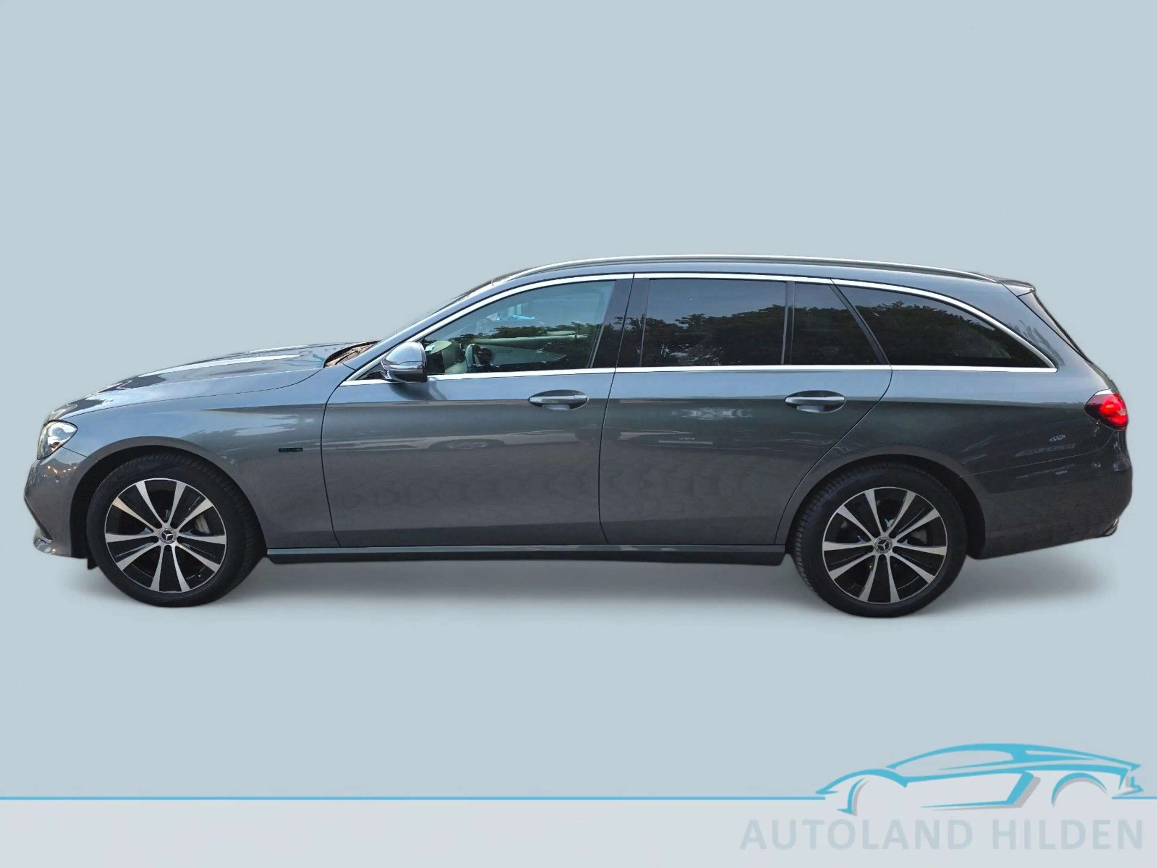 Mercedes-Benz E 300 T-Modell Plugin Hybrid Aut./Kamera/1 Hand — photo 7
