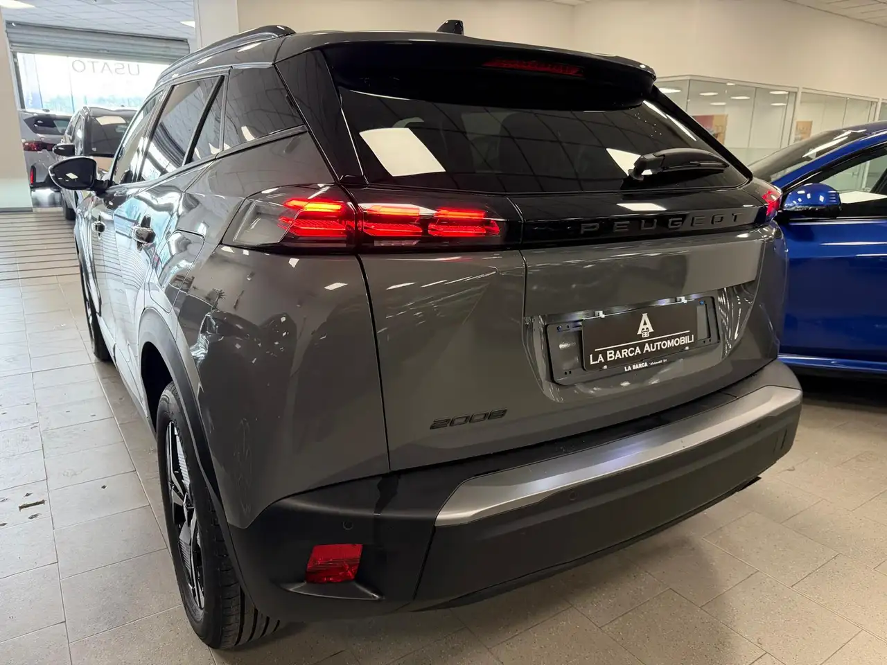 Peugeot 2008 1.2 100CV puretech Allure 7