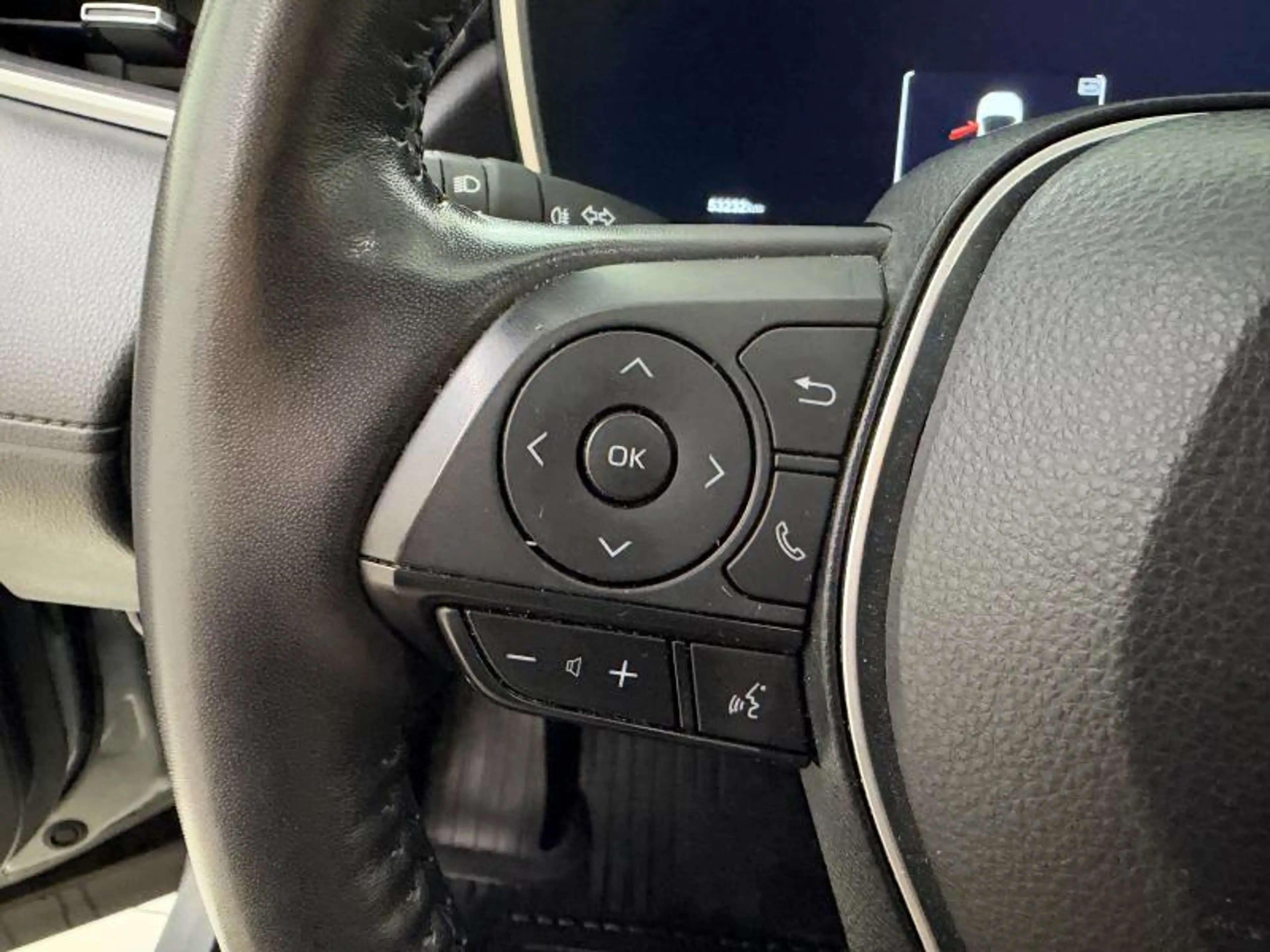 Toyota Corolla Cross 1.8 HYB PREMIUM — photo 15