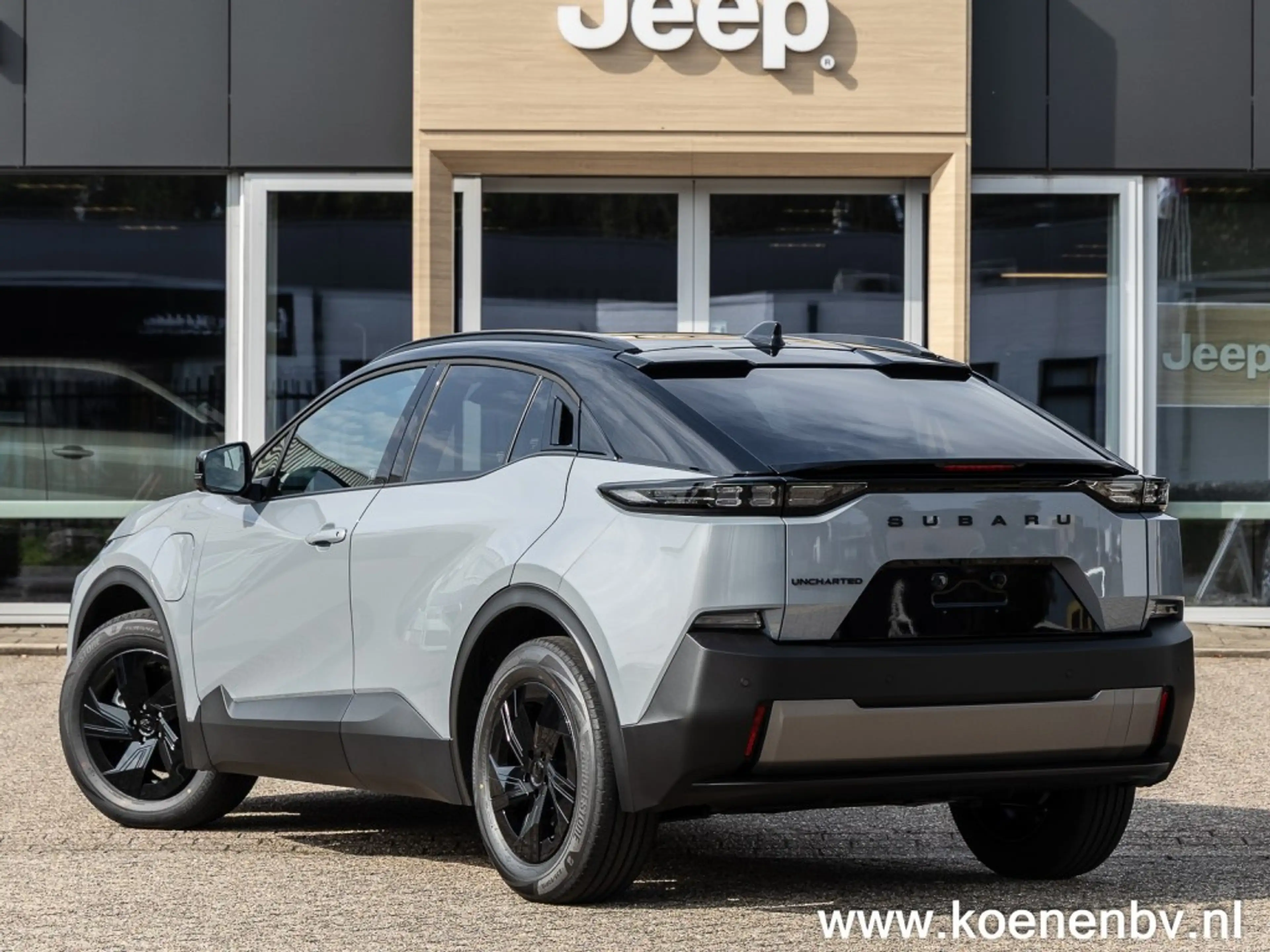 Subaru Uncharted UNCHARTED 2E-xcite + / 77Kwh / CEMENT GRAY / ZWART — photo 2