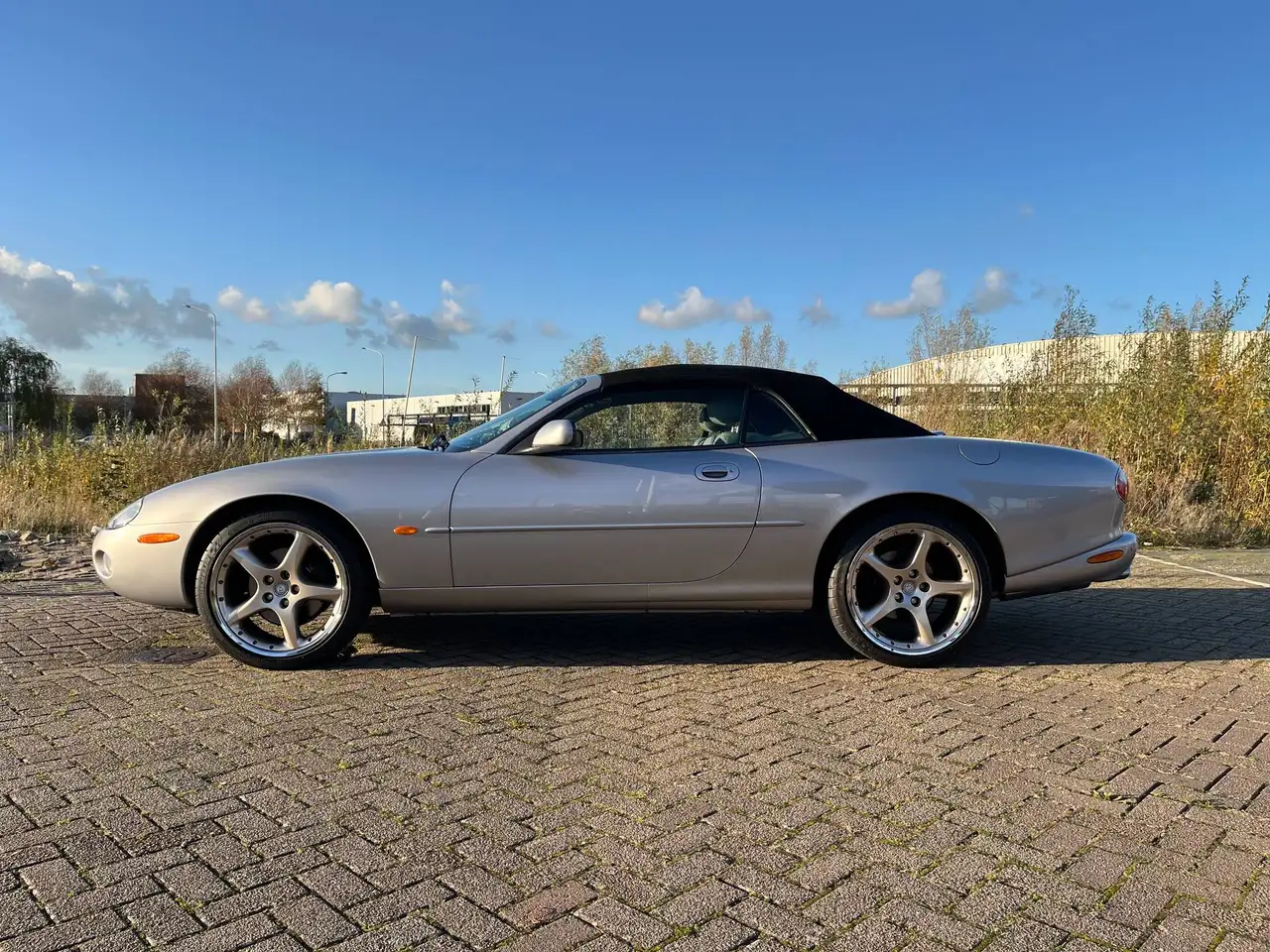 Jaguar XK8 Convertible, foto 5