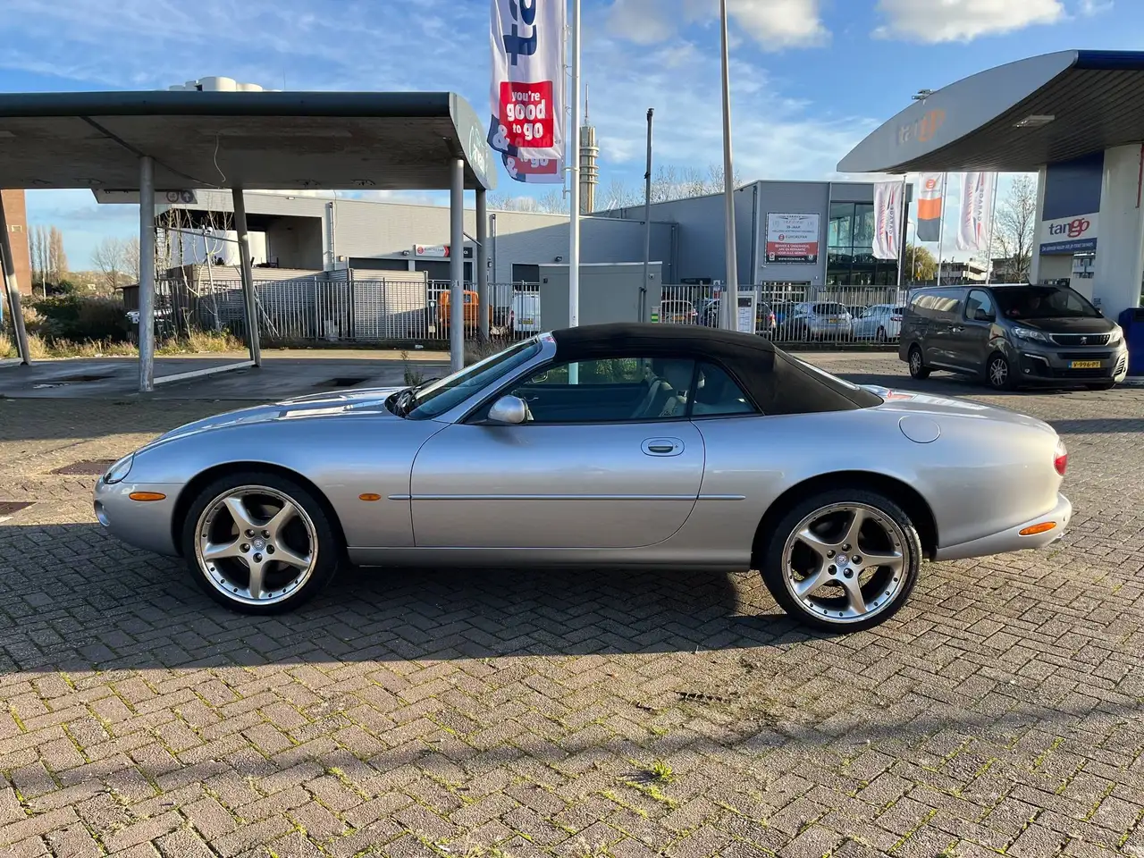 Jaguar XK8 Convertible, foto 8