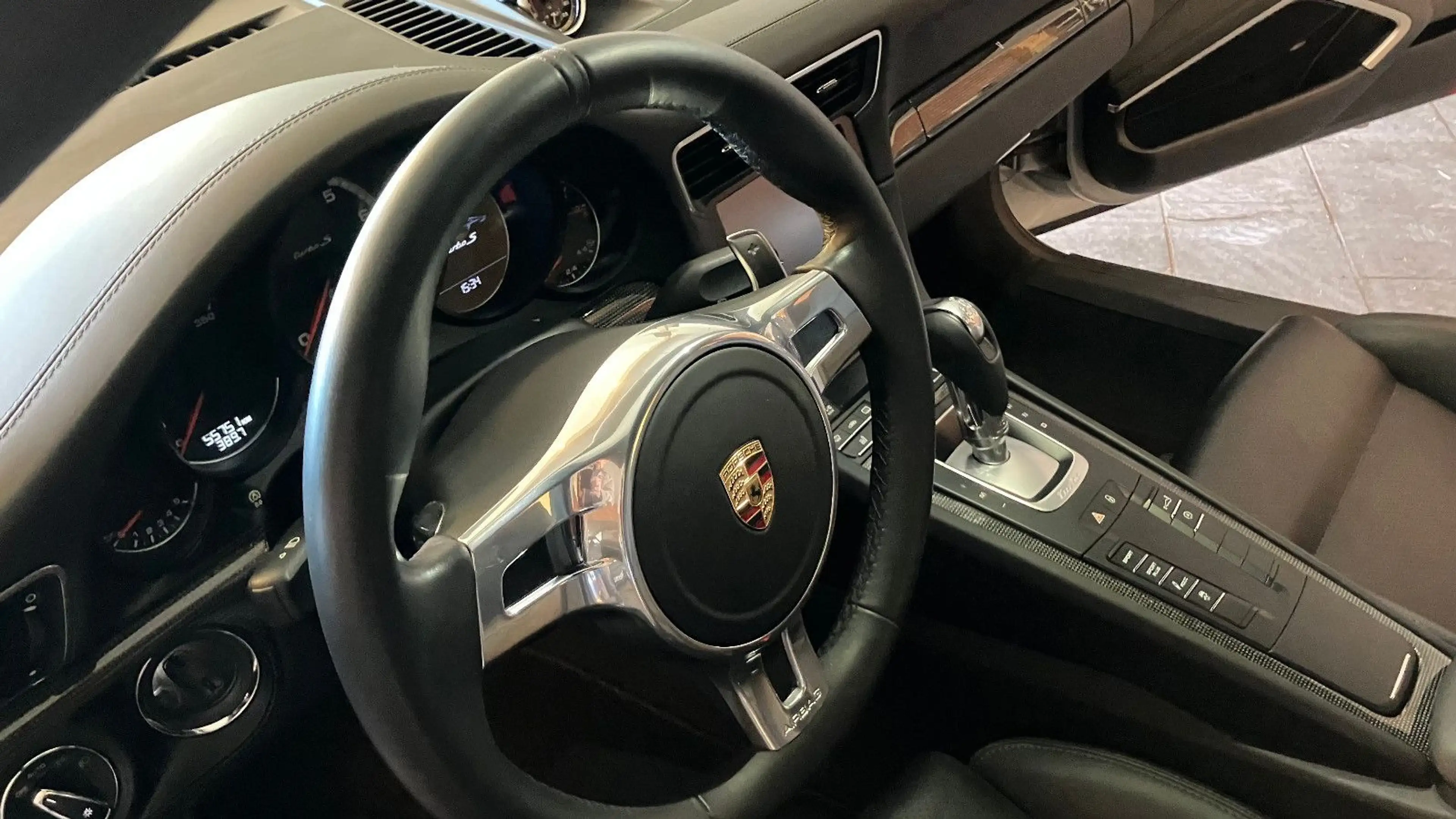Porsche 991 Turbo S Coupé*1.HAND*U-FREI*BRD* — photo 9