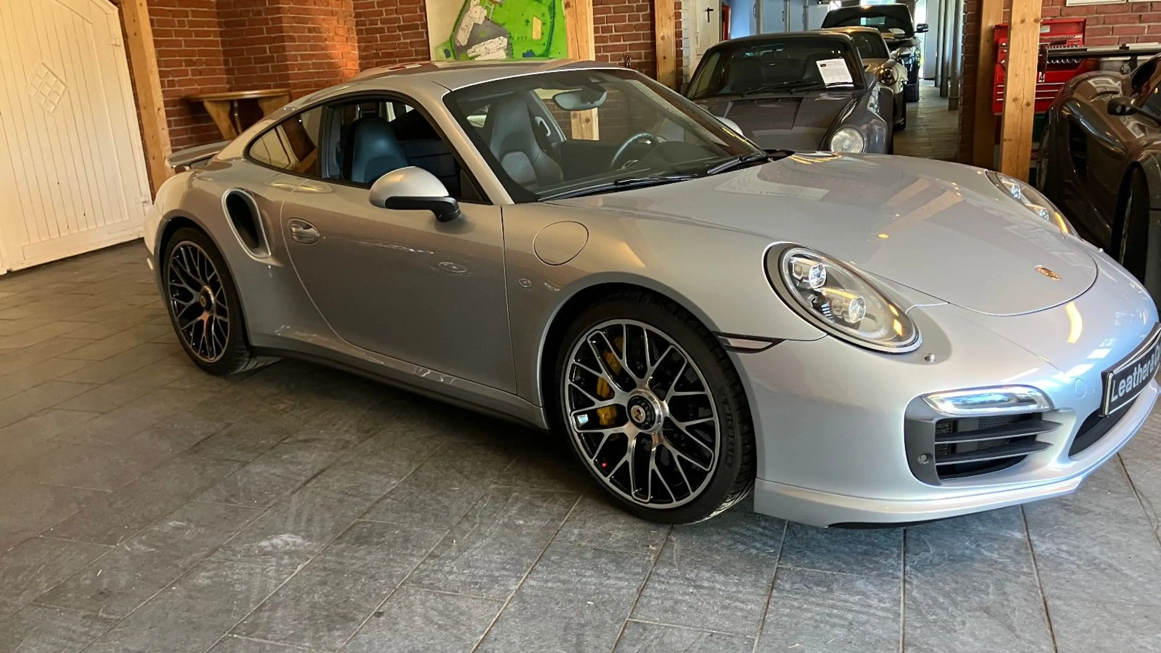 Porsche 991 Turbo S Coupé*1.HAND*U-FREI*BRD* — photo 7