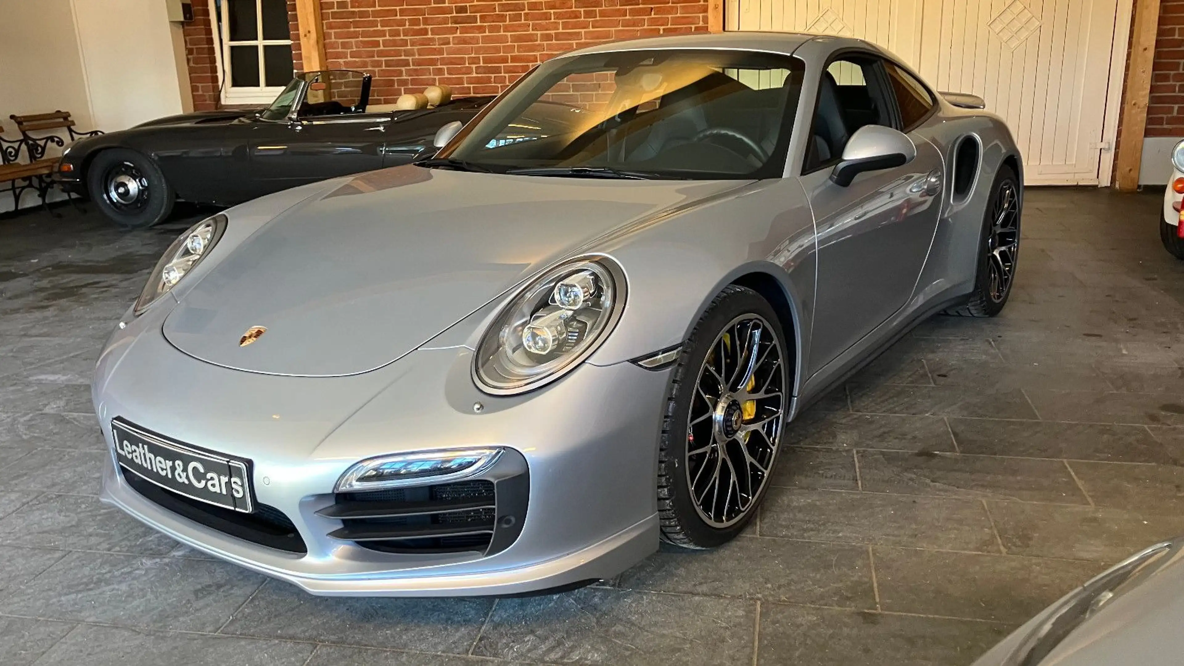 Porsche 991 Turbo S Coupé*1.HAND*U-FREI*BRD* — photo 2