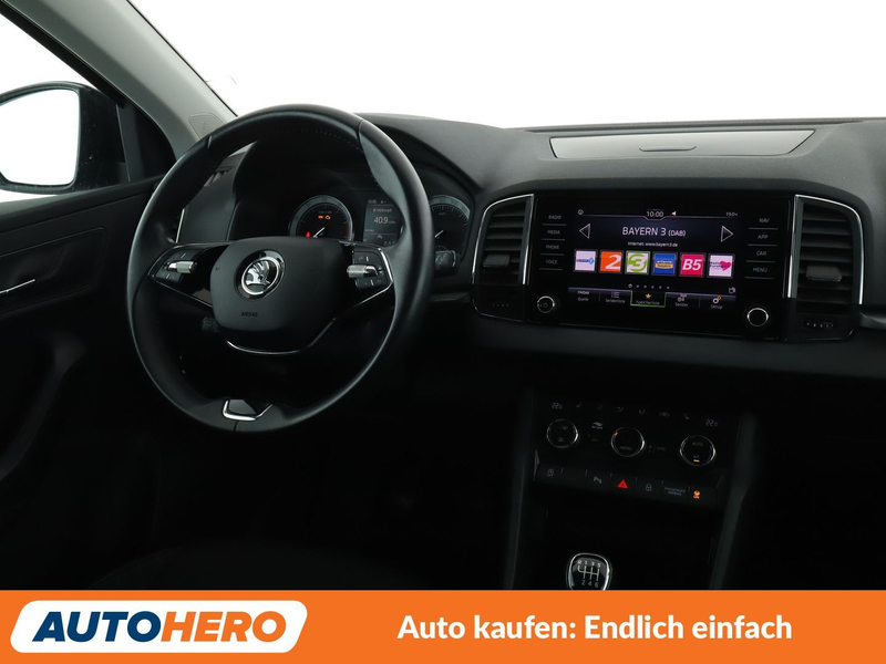 Skoda Karoq 1.5 TSI ACT Ambition*NAVI*ACC*CAM*PDC* — photo 13