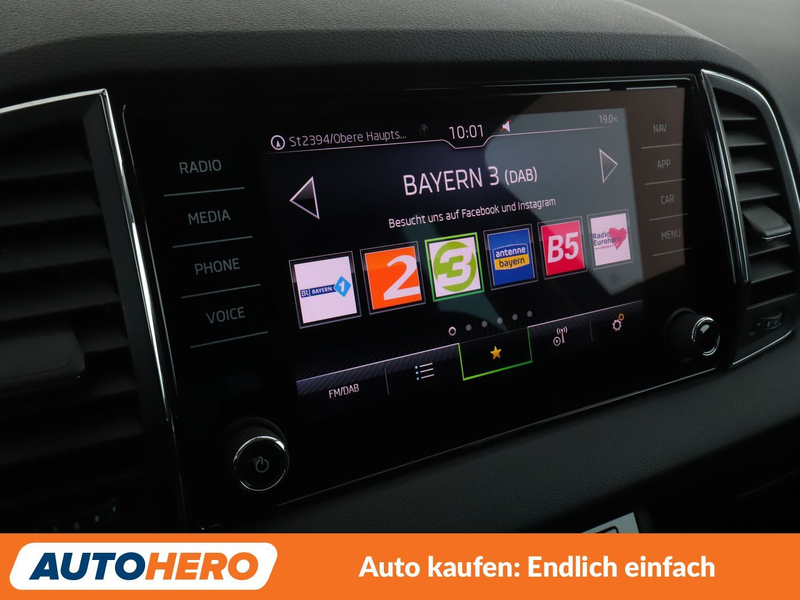 Skoda Karoq 1.5 TSI ACT Ambition*NAVI*ACC*CAM*PDC* — photo 21