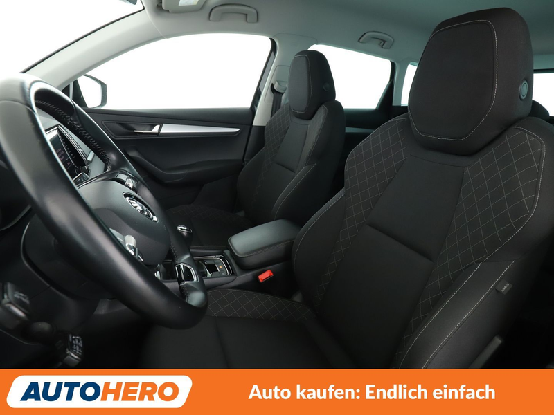 Skoda Karoq 1.5 TSI ACT Ambition*NAVI*ACC*CAM*PDC* — photo 10