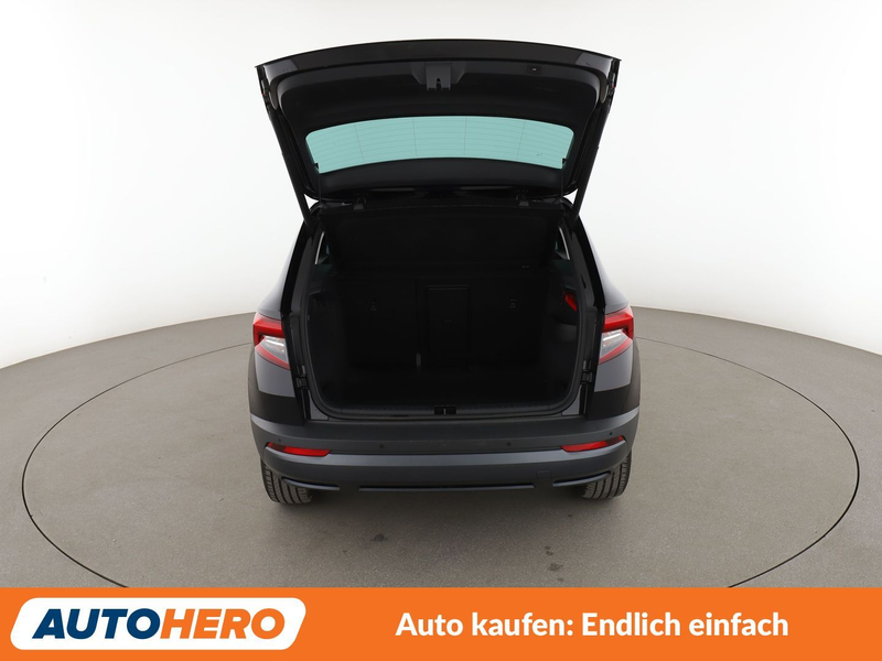 Skoda Karoq 1.5 TSI ACT Ambition*NAVI*ACC*CAM*PDC* — photo 16