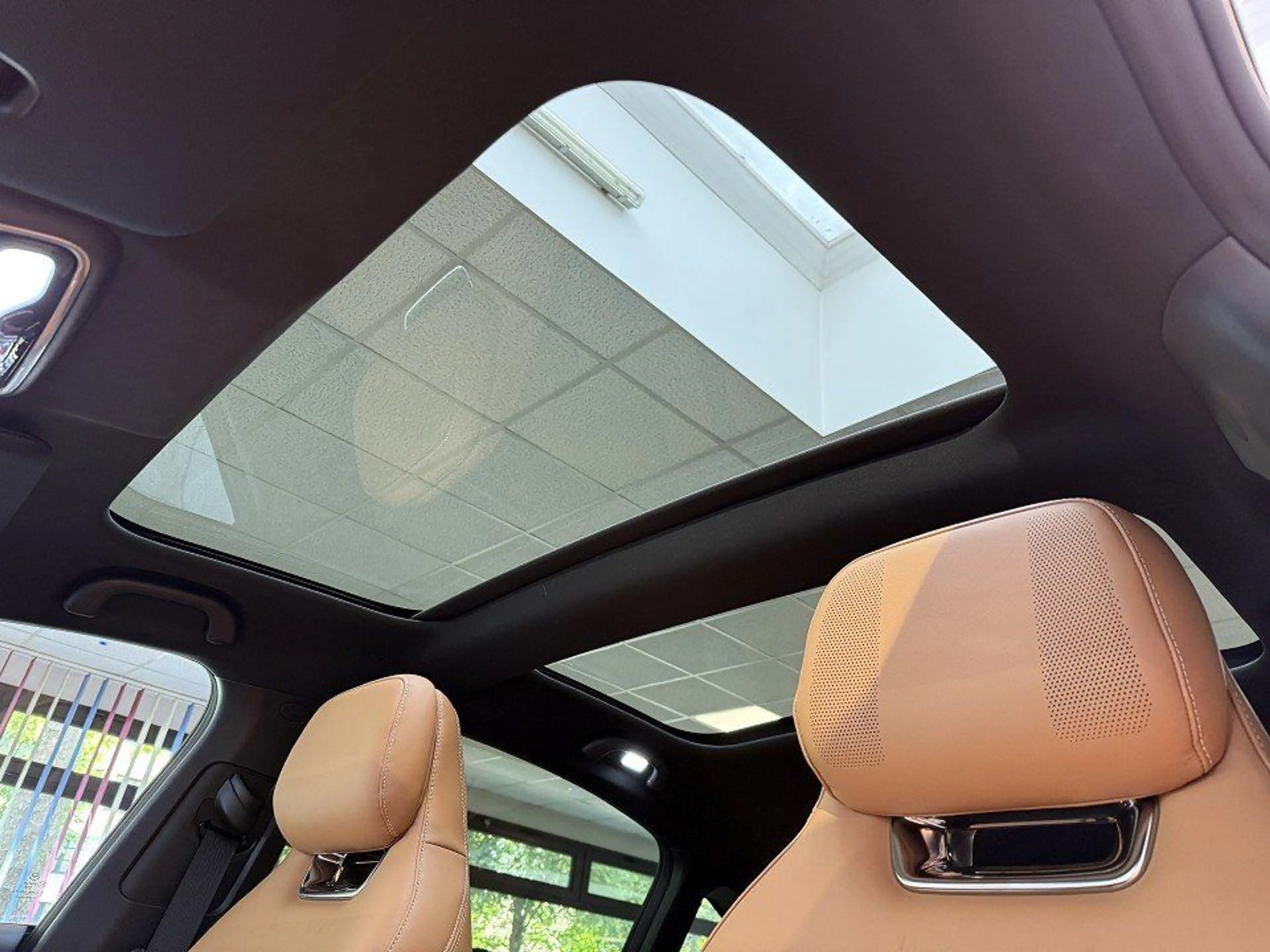 Mazda 6e EV 258PS Takumi Plus Teil-Nappaleder beige — photo 8