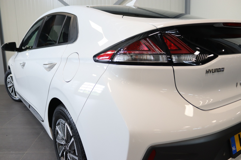 Hyundai IONIQ Premium EV 38 kWh|100%SOH|BTW|Leder|Navi|Pano|Rijk — photo 7