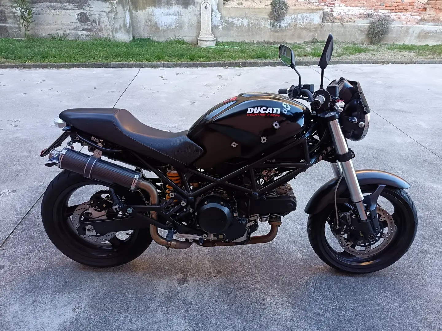 Ducati Monster 695 Negro - 2