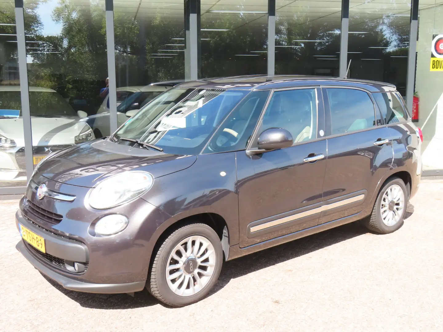 Fiat 500L Living 0.9 TwinAir Lounge 7-Persoons*Navi*ECC*EXPO Grijs - 2