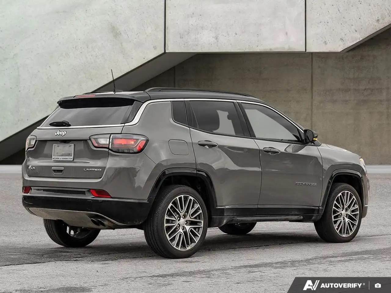 Jeep Compass photo Jeep Compass