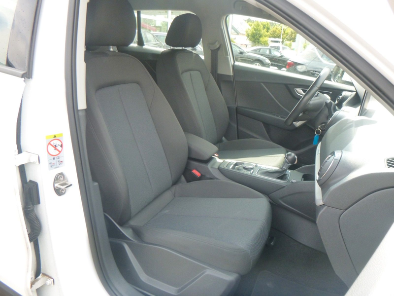 Audi Q2 30 TDI  AUT/AHK /NAVI/TEMP/Einparkhilfe — photo 11