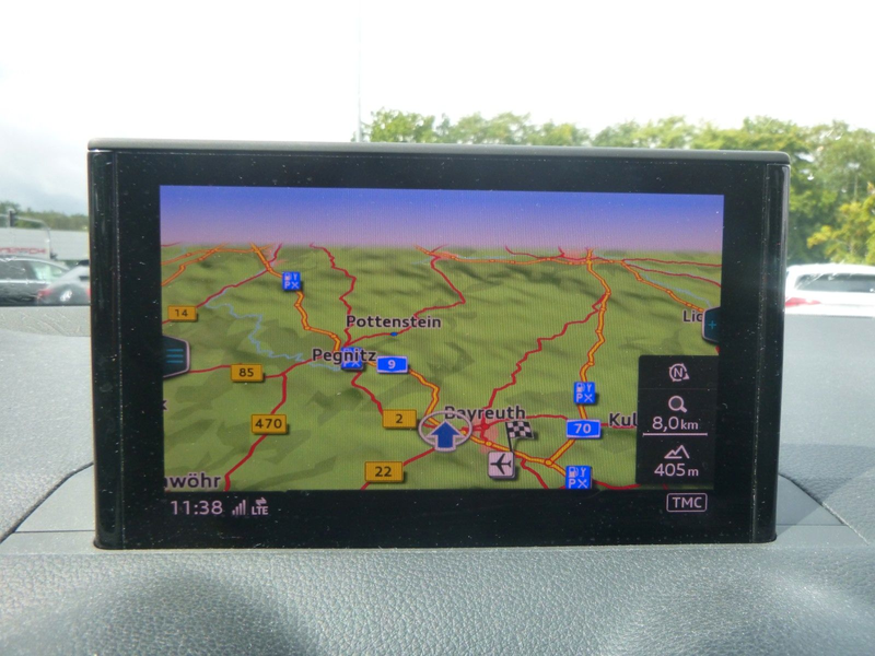 Audi Q2 30 TDI  AUT/AHK /NAVI/TEMP/Einparkhilfe — photo 14