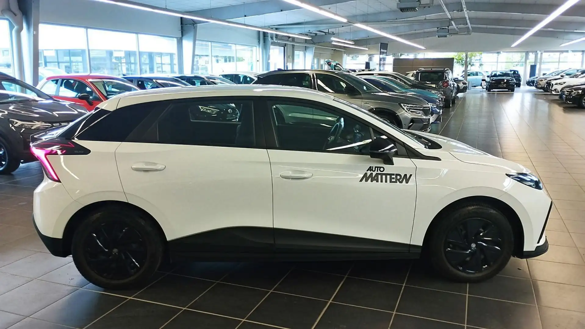 MG MG4 4 Standard 51 KWH Weiß - 2